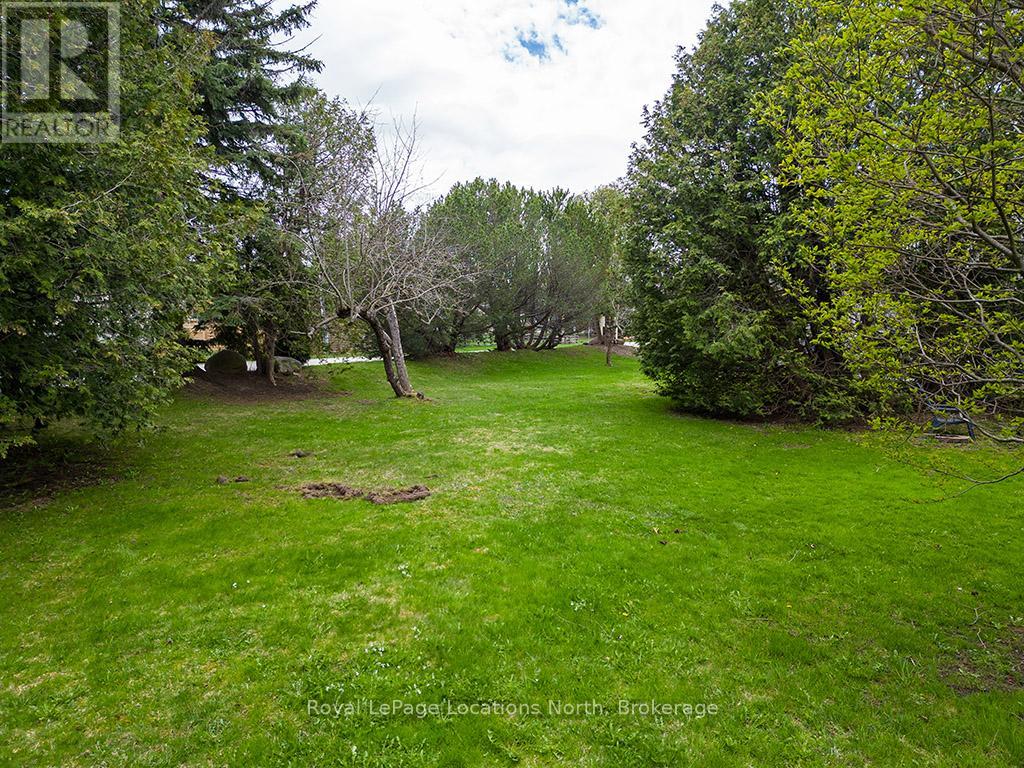 92 - 127 Alfred Street W, Blue Mountains, Ontario  N0H 2P0 - Photo 20 - X12130818