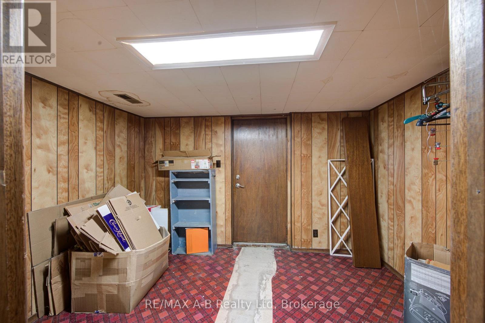 99 Woodstock Street N, East Zorra-Tavistock, Ontario  N0B 2R0 - Photo 42 - X12130918