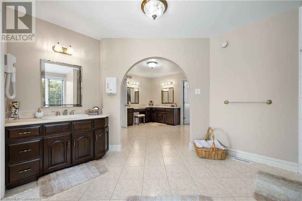 375 River Oak Place, Waterloo, Ontario  N2K 3N8 - Photo 28 - 40725750