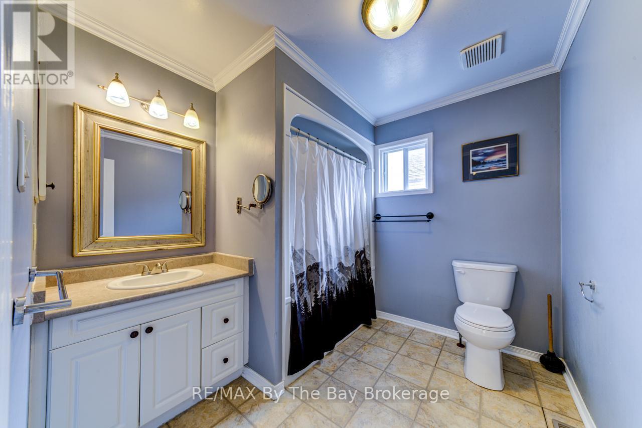 12 Acorn Crescent, Wasaga Beach, Ontario  L9Z 1L6 - Photo 28 - S12131054