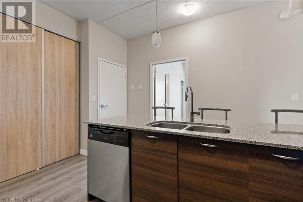 318 Spruce Street Unit# 805, Waterloo, Ontario  N2L 3M7 - Photo 14 - 40725783