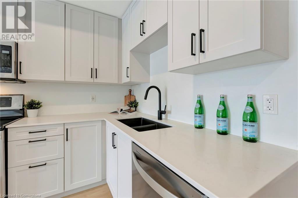 88 Gibson Street Unit# 407, Ayr, Ontario  N0B 1E0 - Photo 13 - 40722599