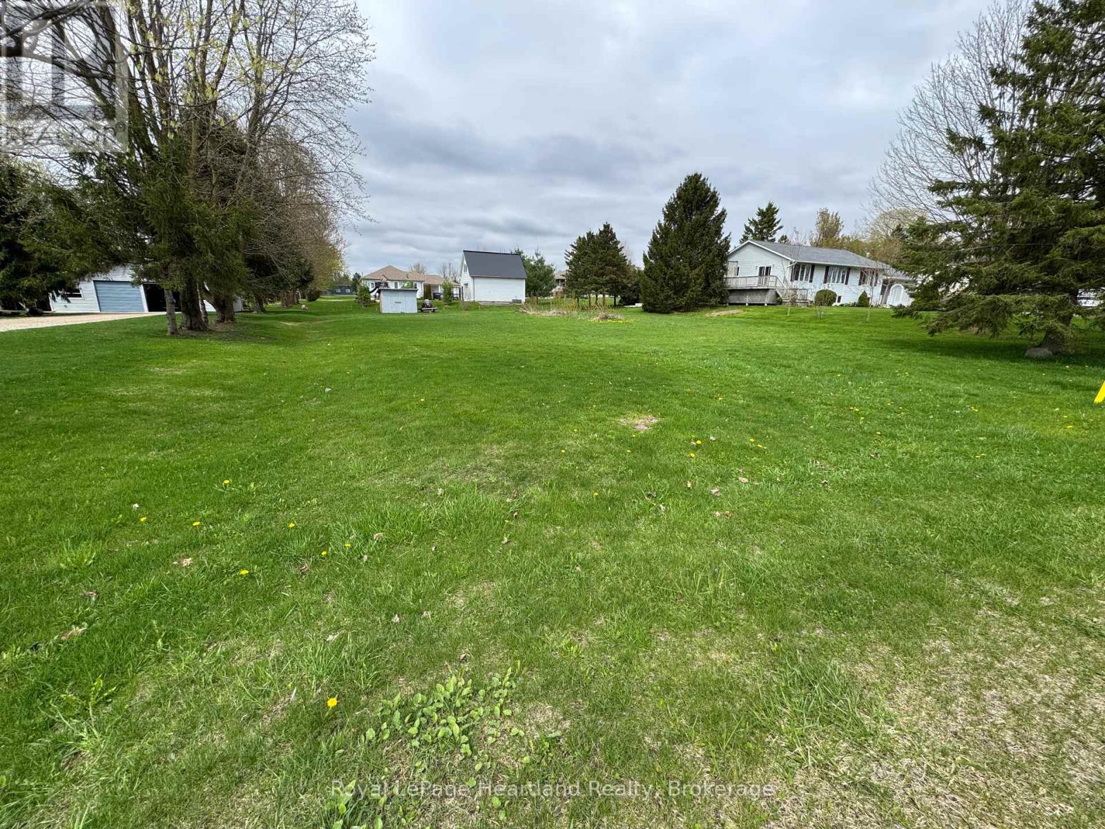 Pt Lot 15 Louisa Street, Howick, Ontario  N0G 1V0 - Photo 3 - X12131560