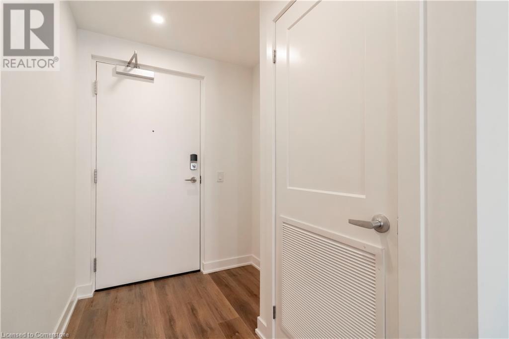 312 Erb Street W Unit# 209, Waterloo, Ontario  N2L 0K9 - Photo 5 - 40722257