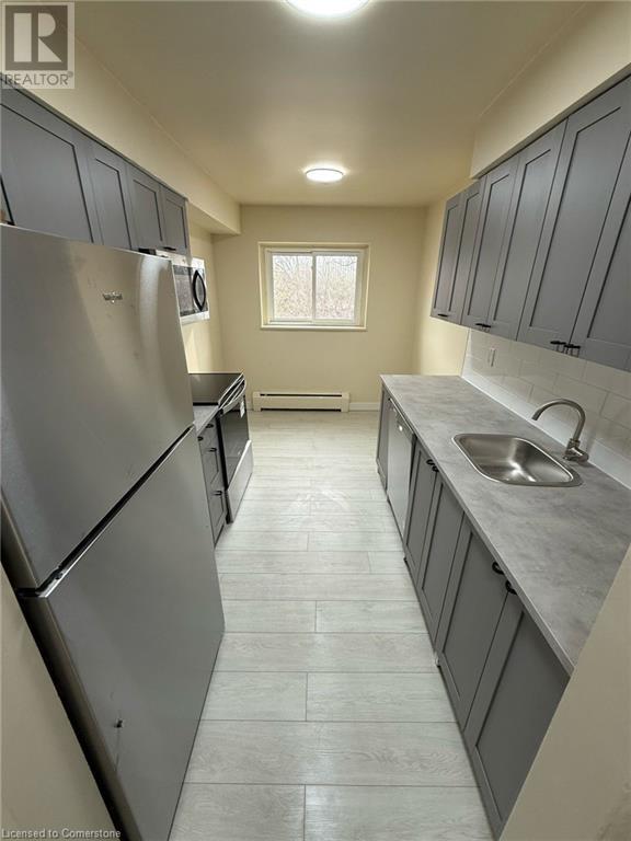 145 Macgregor Crescent, Waterloo, Ontario  N2J 3X2 - Photo 5 - 40726130