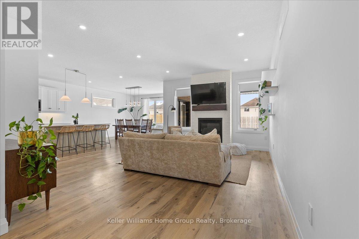 113 Walsh Street, Wellington North, Ontario  N0G 1A0 - Photo 30 - X12132119