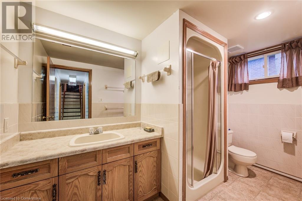 225 Corrie Crescent, Waterloo, Ontario  N2L 5W3 - Photo 42 - 40724895