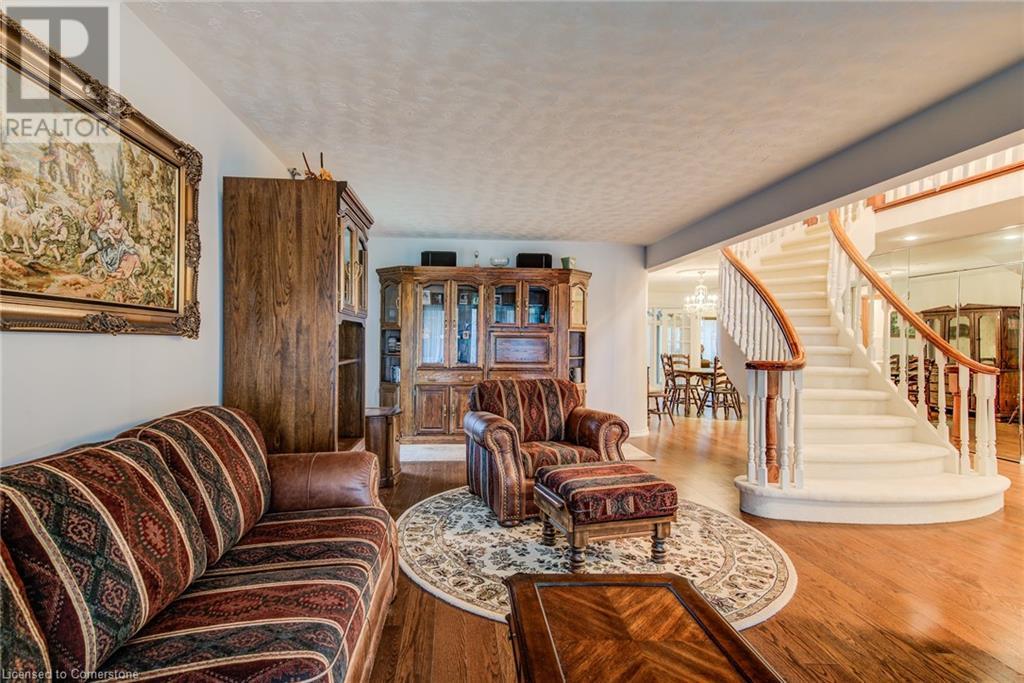 225 Corrie Crescent, Waterloo, Ontario  N2L 5W3 - Photo 7 - 40724895