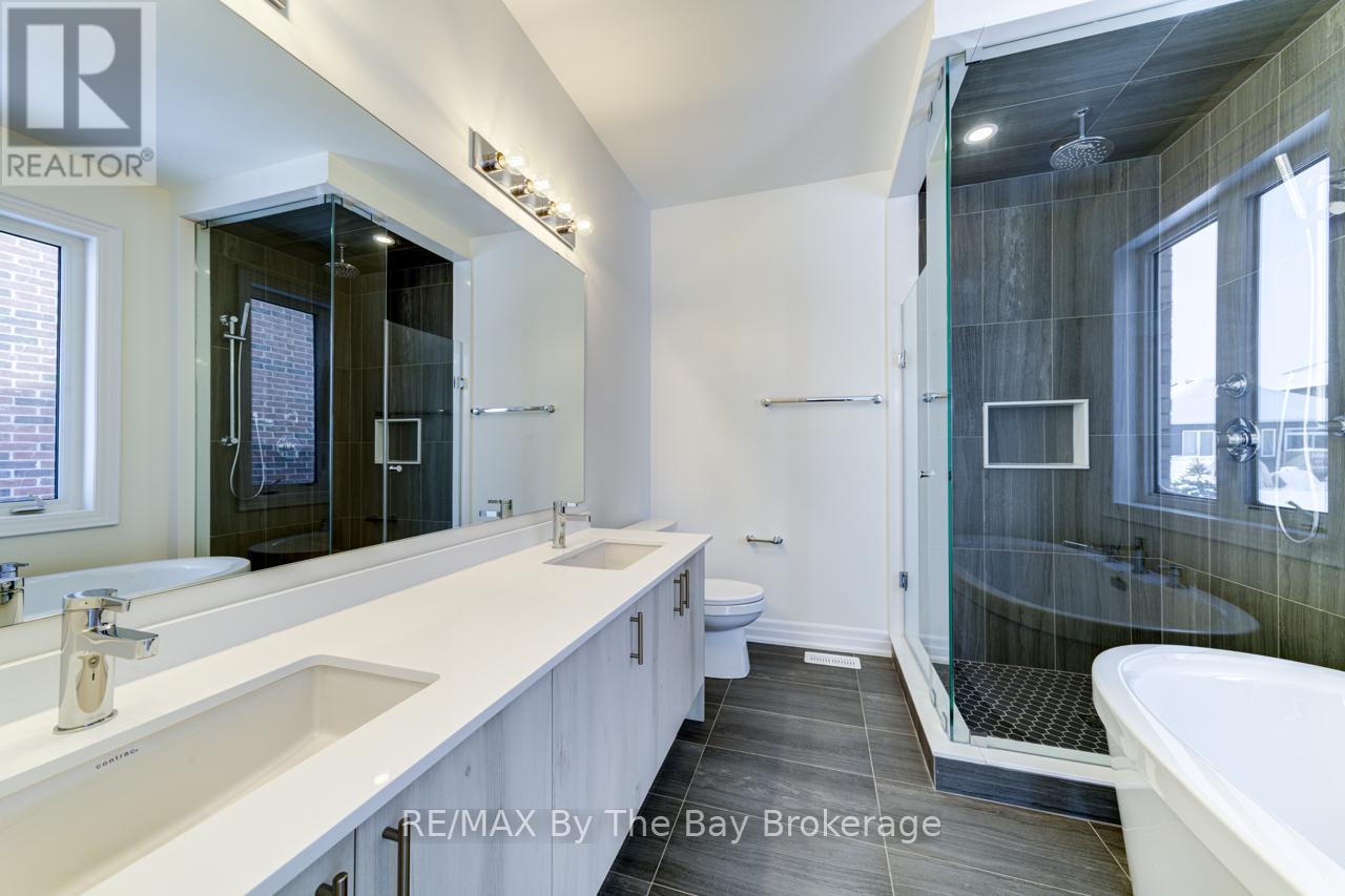 190 Mapleside Drive, Wasaga Beach, Ontario  L9Z 0L4 - Photo 21 - S12132377