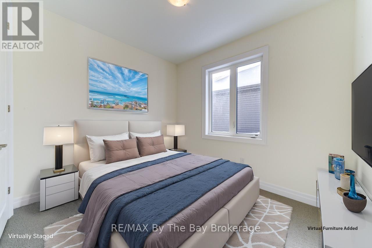 190 Mapleside Drive, Wasaga Beach, Ontario  L9Z 0L4 - Photo 6 - S12132377