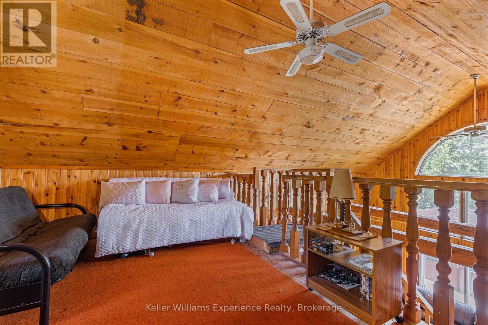 1077 Friendship Lane, Algonquin Highlands, Ontario  K0M 1J2 - Photo 12 - X12132653
