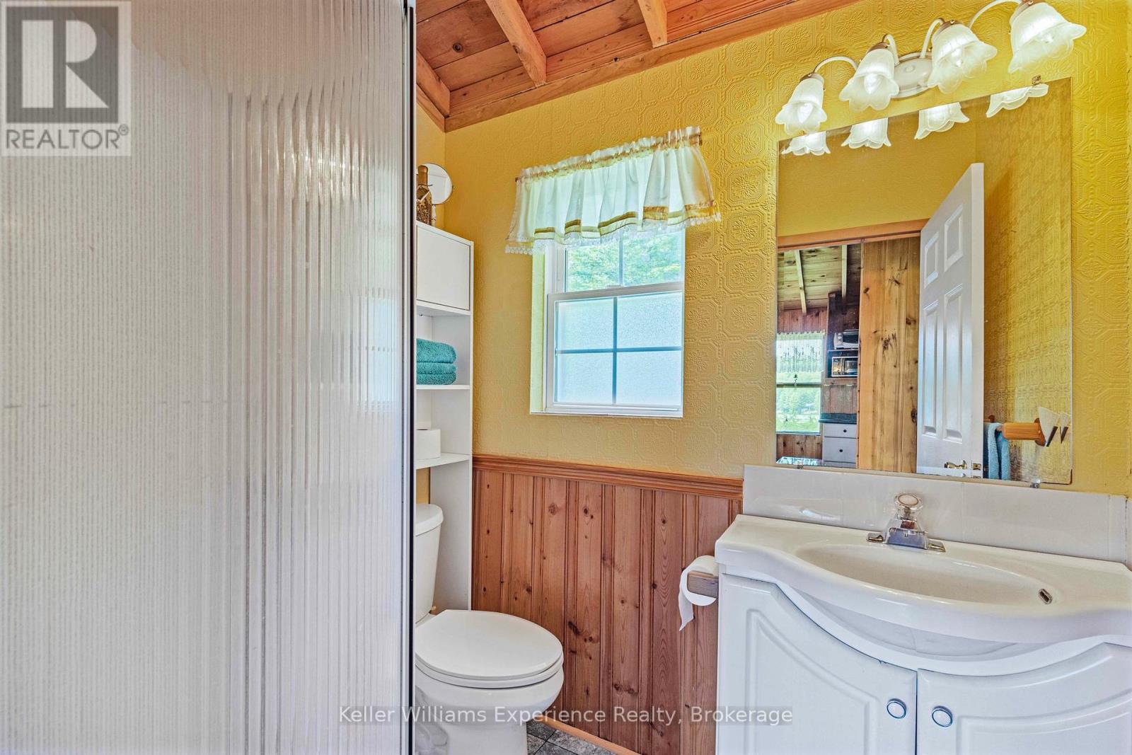 1077 Friendship Lane, Algonquin Highlands, Ontario  K0M 1J2 - Photo 14 - X12132653