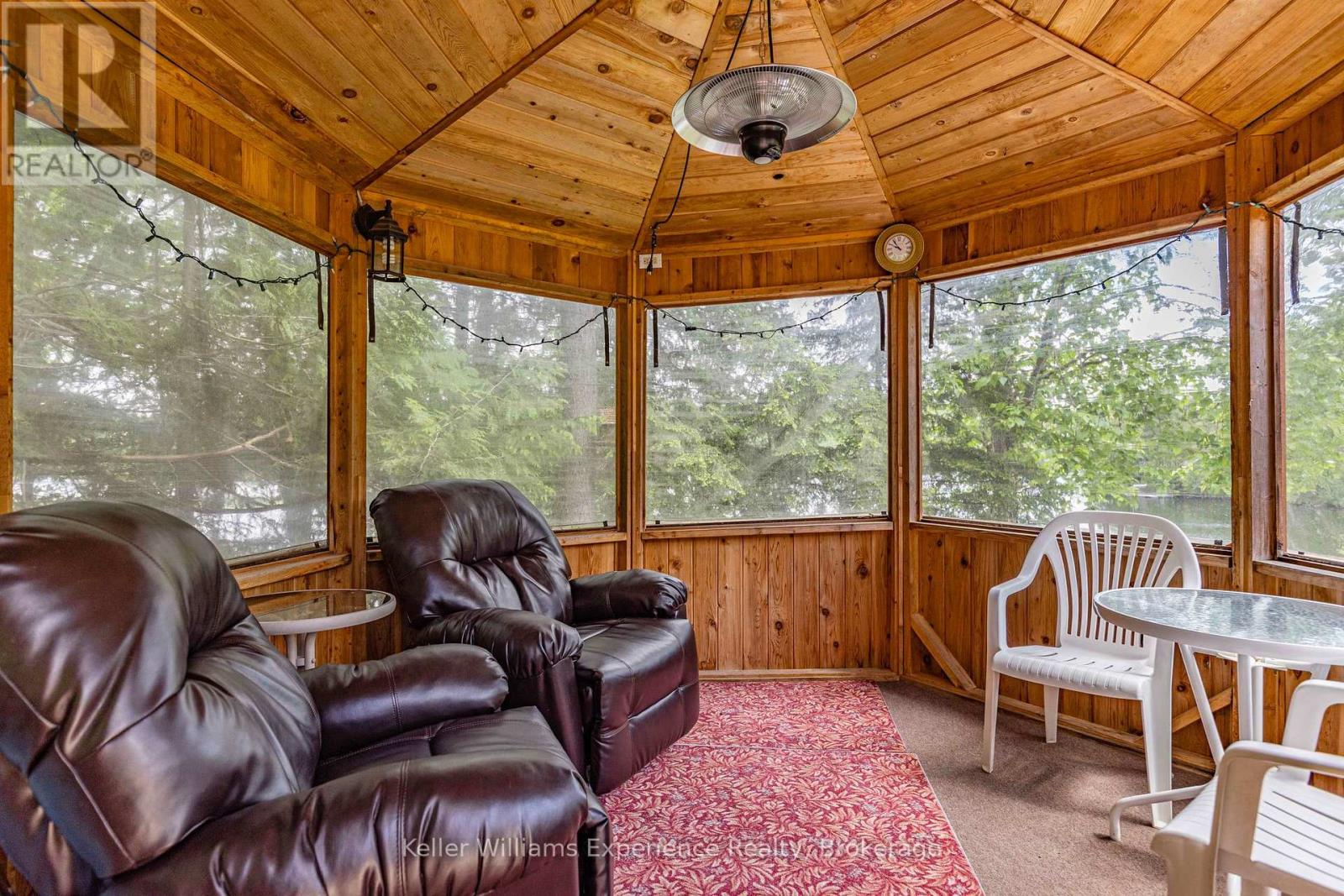 1077 Friendship Lane, Algonquin Highlands, Ontario  K0M 1J2 - Photo 18 - X12132653