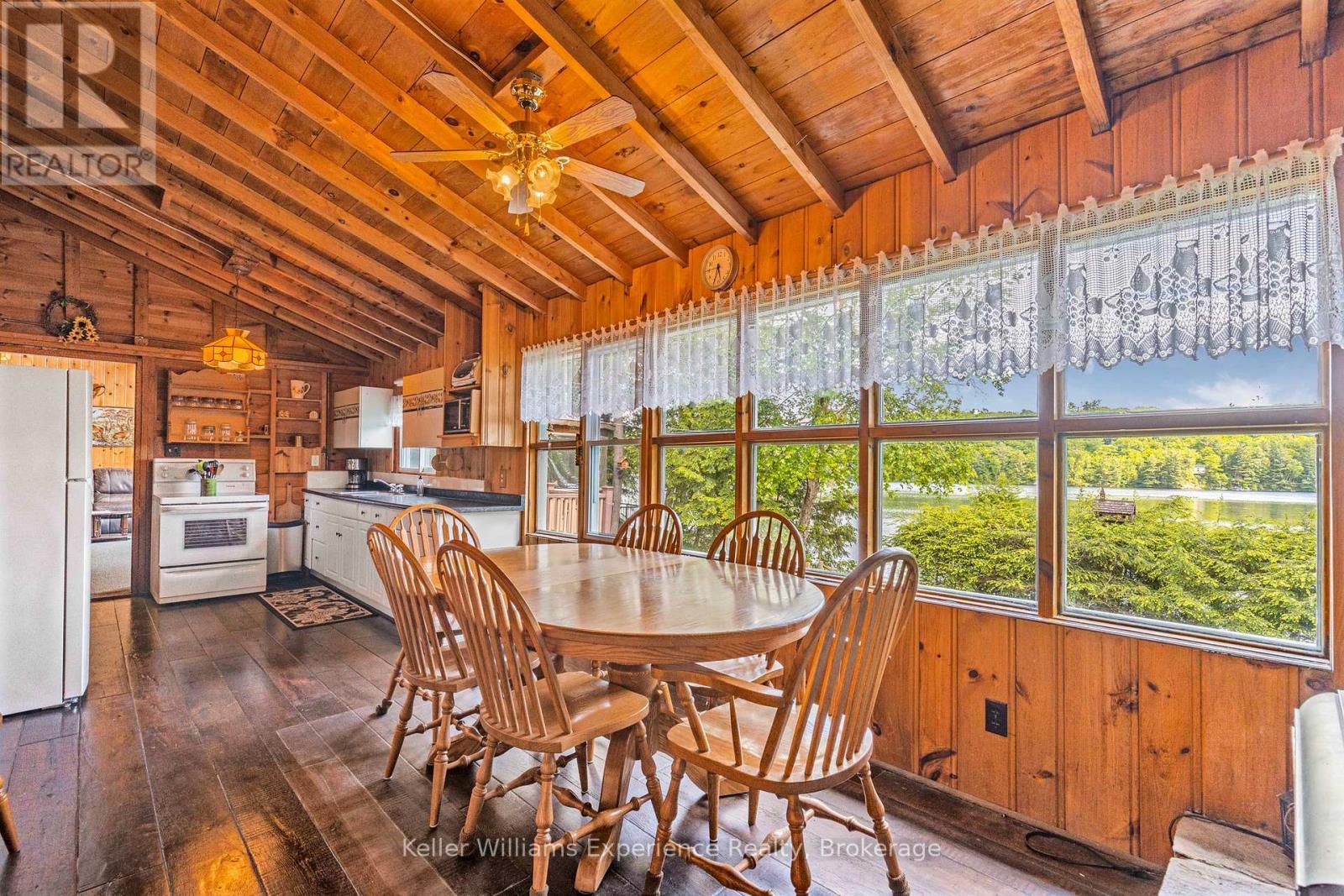 1077 Friendship Lane, Algonquin Highlands, Ontario  K0M 1J2 - Photo 4 - X12132653