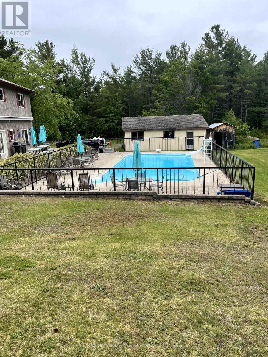 217 South Shore Road, The Archipelago, Ontario  P0G 1K0 - Photo 4 - X12132819