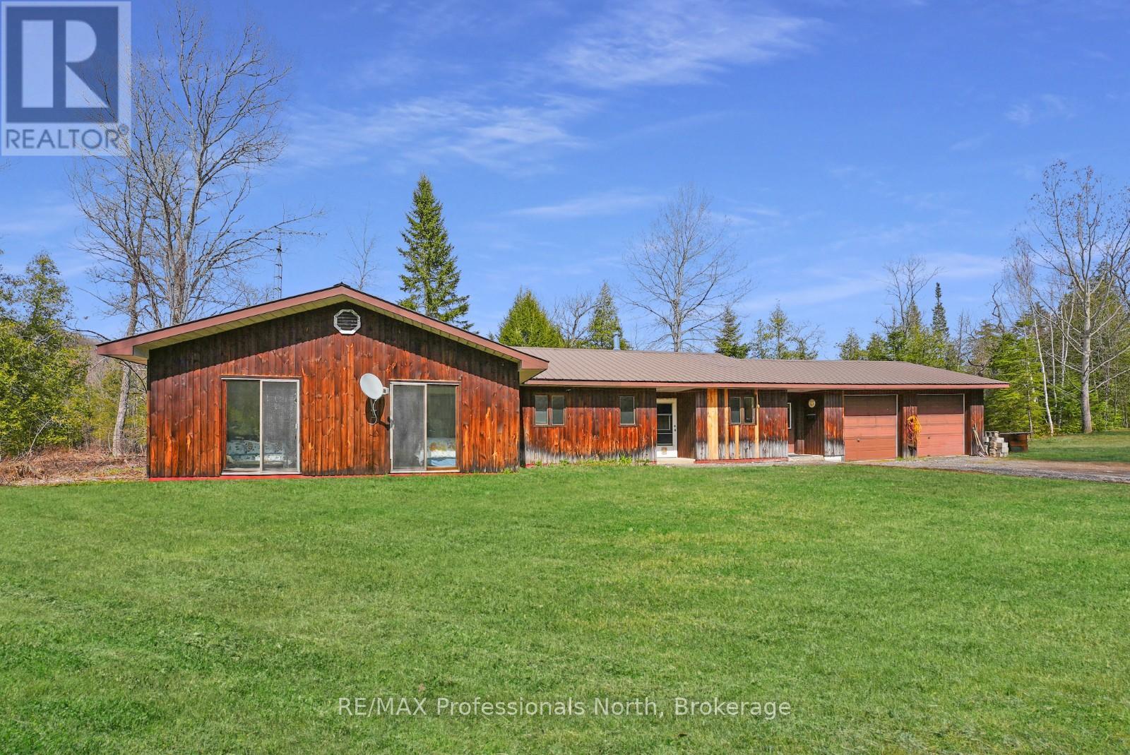 11601 Highway 118 Highway, Dysart Et Al, Ontario  K0M 1S0 - Photo 32 - X12132847