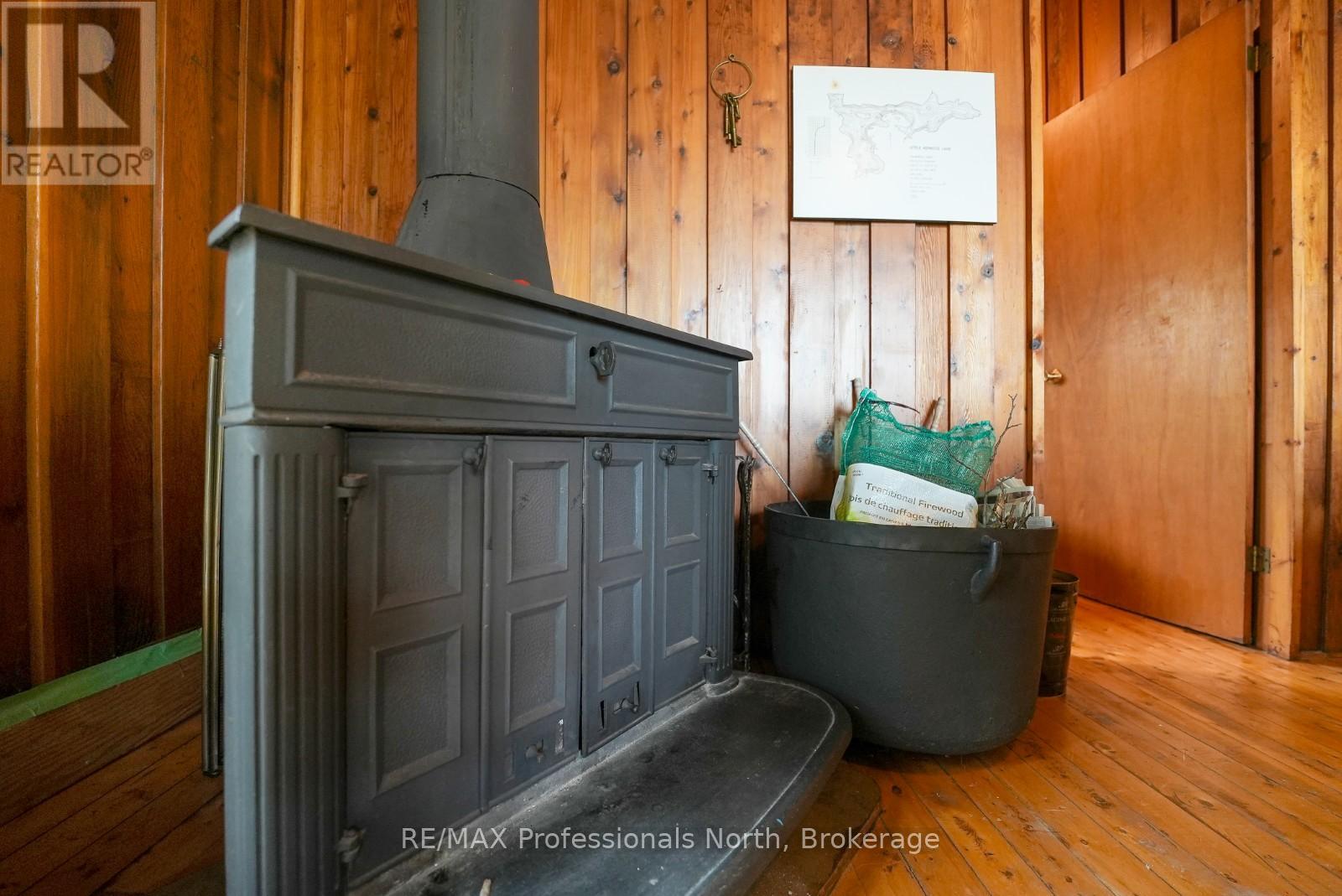 2787 Watts Road, Dysart Et Al, Ontario  K0M 1S0 - Photo 16 - X12132874
