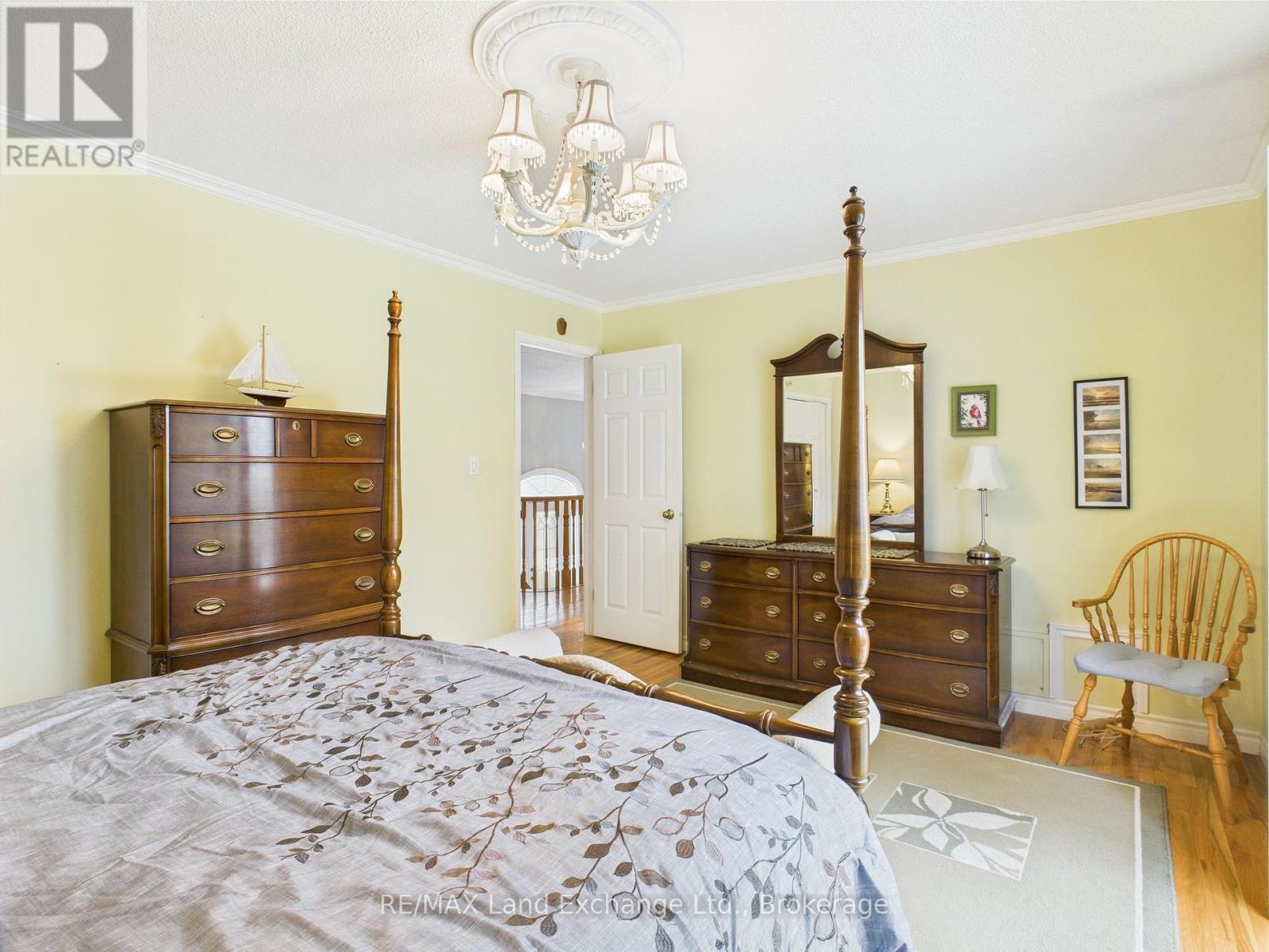 155 Willis Crescent, Huron-Kinloss, Ontario  N0G 2R0 - Photo 17 - X12132878