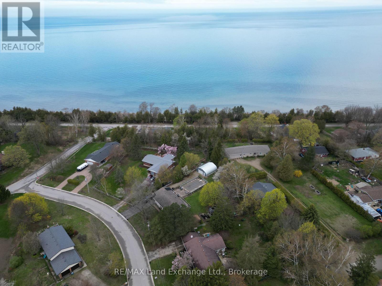 155 Willis Crescent, Huron-Kinloss, Ontario  N0G 2R0 - Photo 31 - X12132878