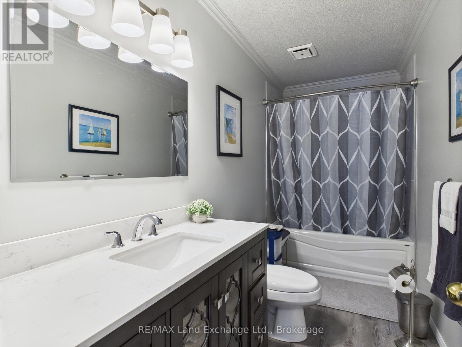 155 Willis Crescent, Huron-Kinloss, Ontario  N0G 2R0 - Photo 5 - X12132878