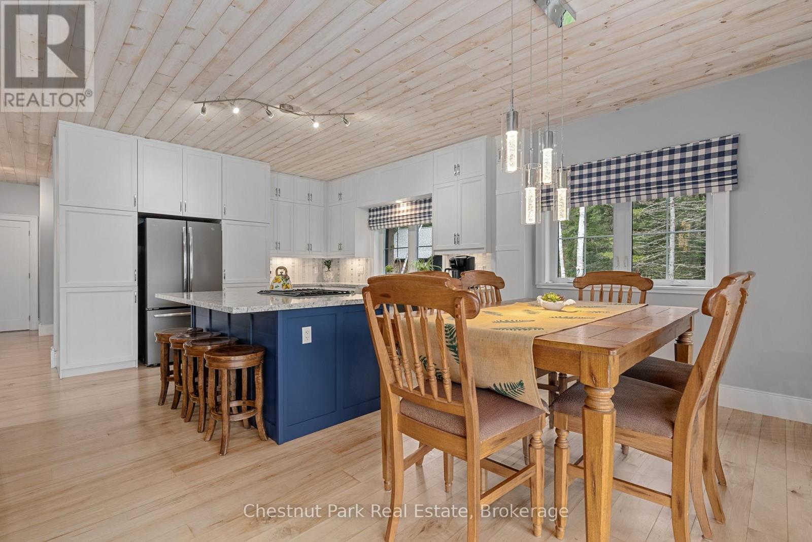 86 Bowyer Road, Huntsville, Ontario  P1H 2J4 - Photo 17 - X12133018
