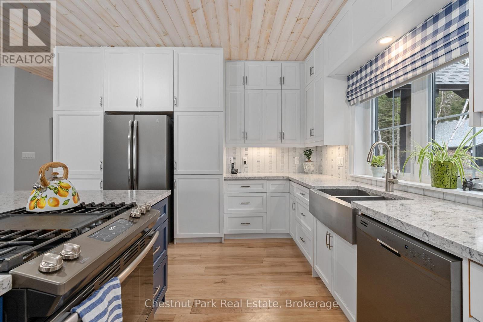 86 Bowyer Road, Huntsville, Ontario  P1H 2J4 - Photo 19 - X12133018