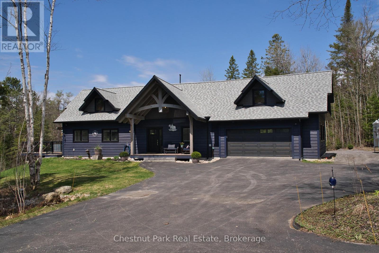 86 Bowyer Road, Huntsville, Ontario  P1H 2J4 - Photo 2 - X12133018