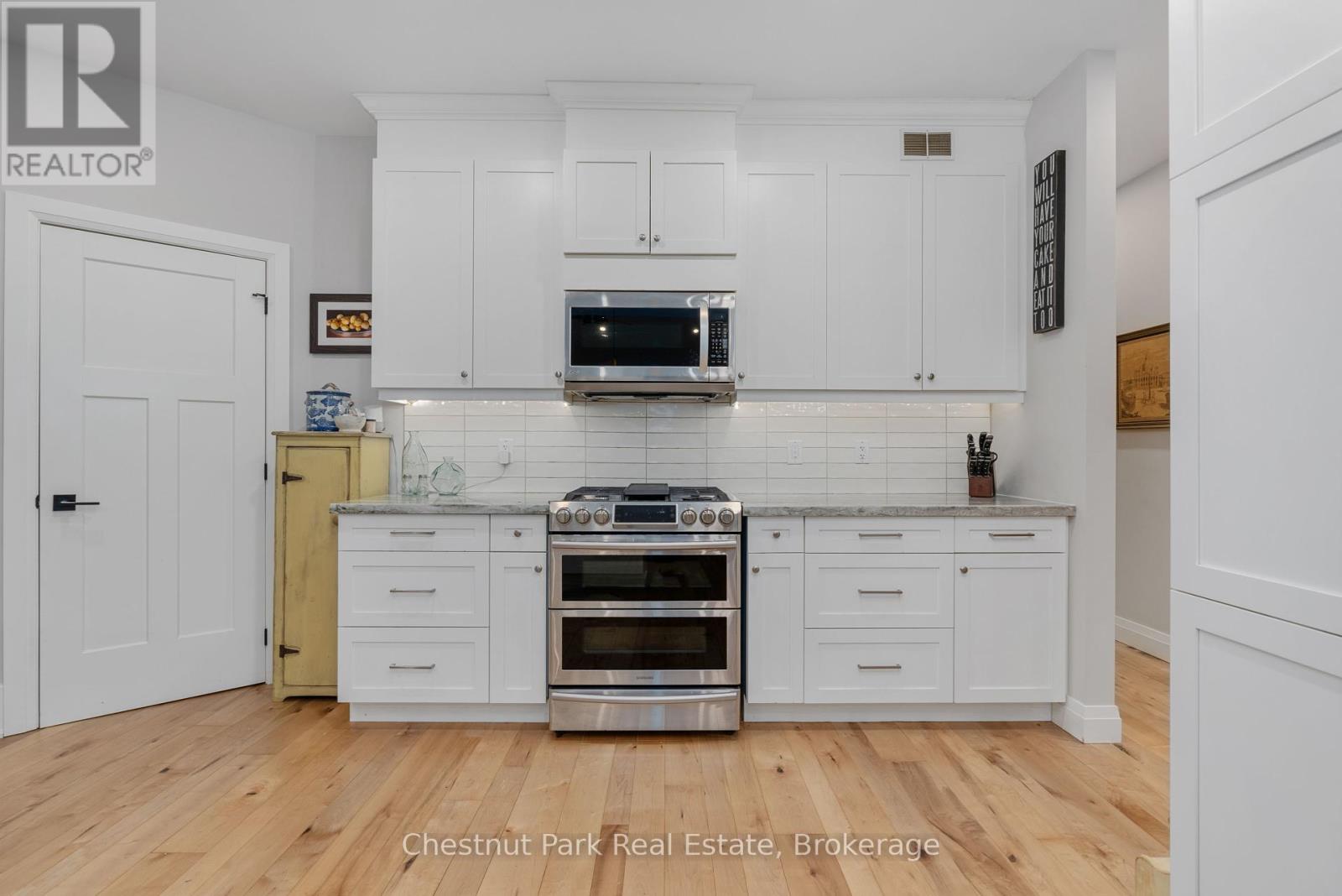 170 Springfield Road, Huntsville, Ontario  P1H 0H8 - Photo 14 - X12133032