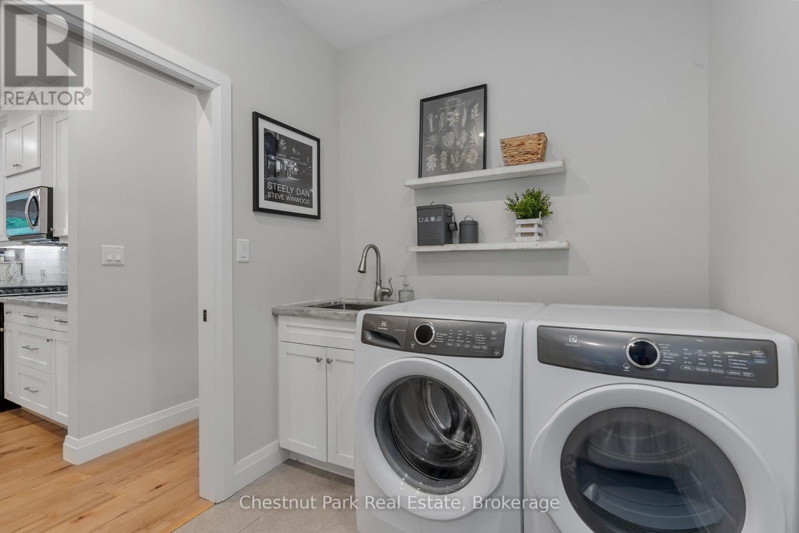 170 Springfield Road, Huntsville, Ontario  P1H 0H8 - Photo 34 - X12133032