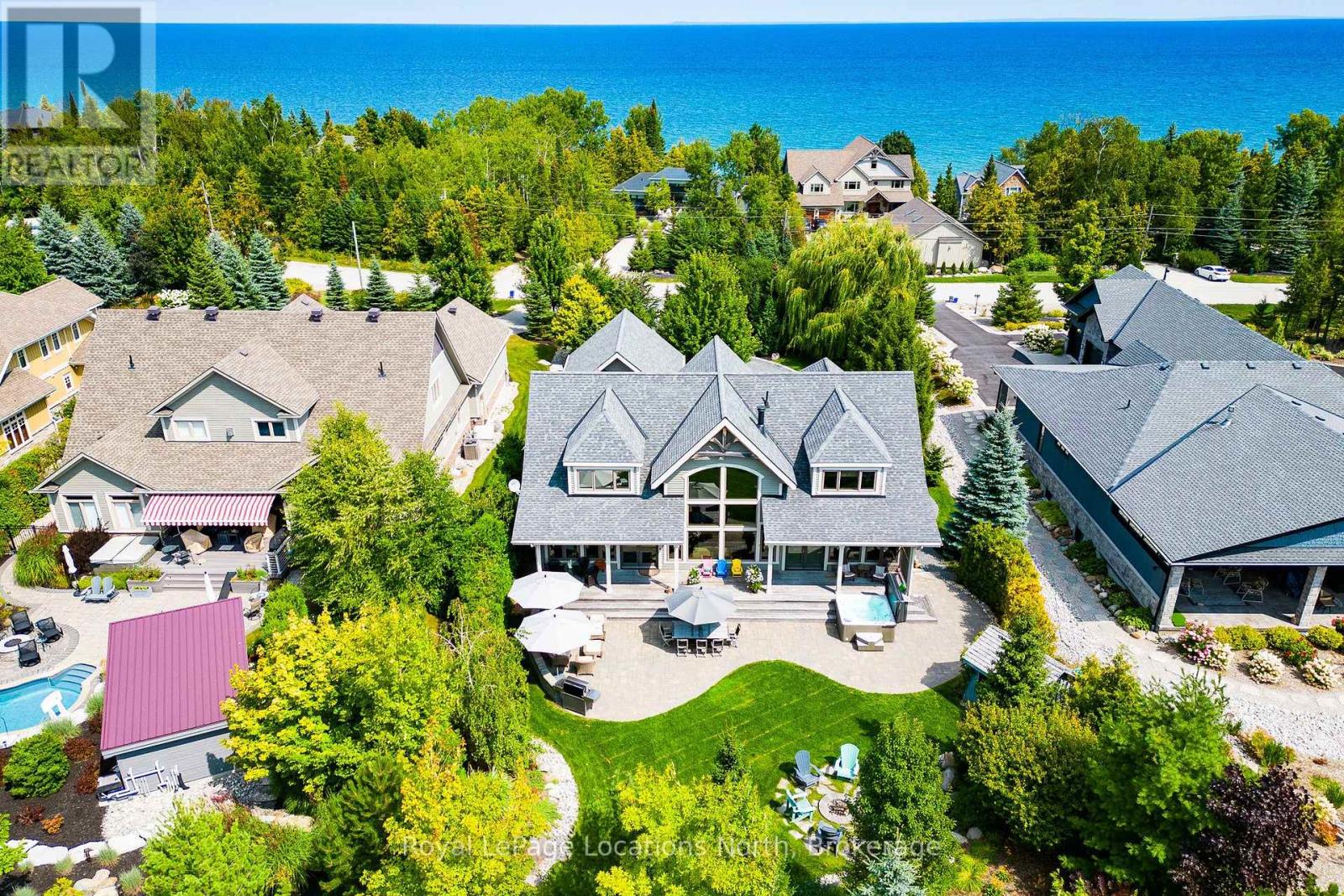 328 Sunset Boulevard, Blue Mountains, Ontario  N0H 2P0 - Photo 3 - X12133266