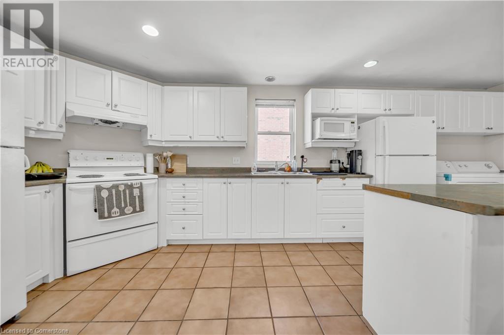 24 Columbia Street W, Waterloo, Ontario  N2L 3K3 - Photo 12 - 40726318