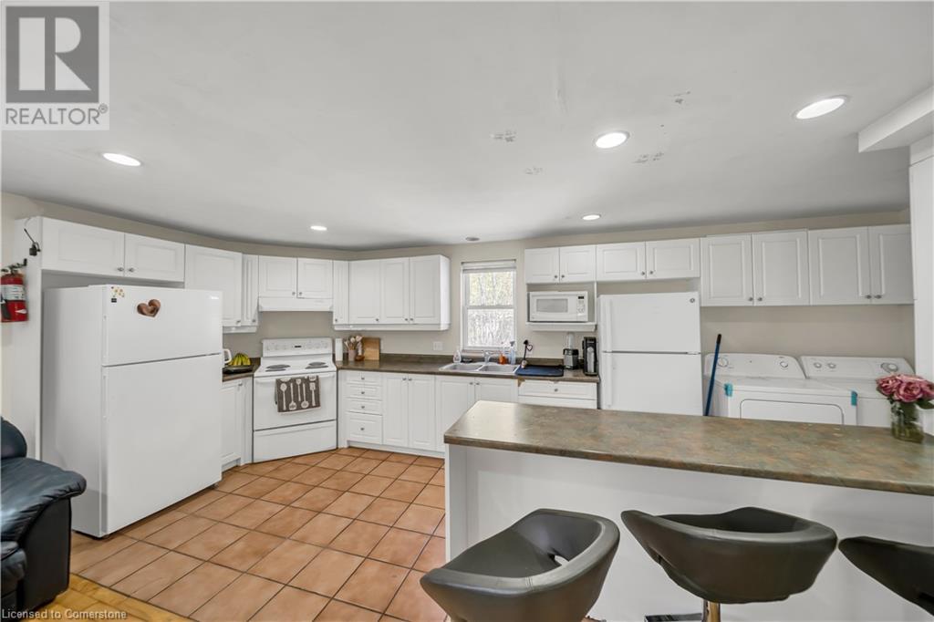 24 Columbia Street W, Waterloo, Ontario  N2L 3K3 - Photo 15 - 40726318