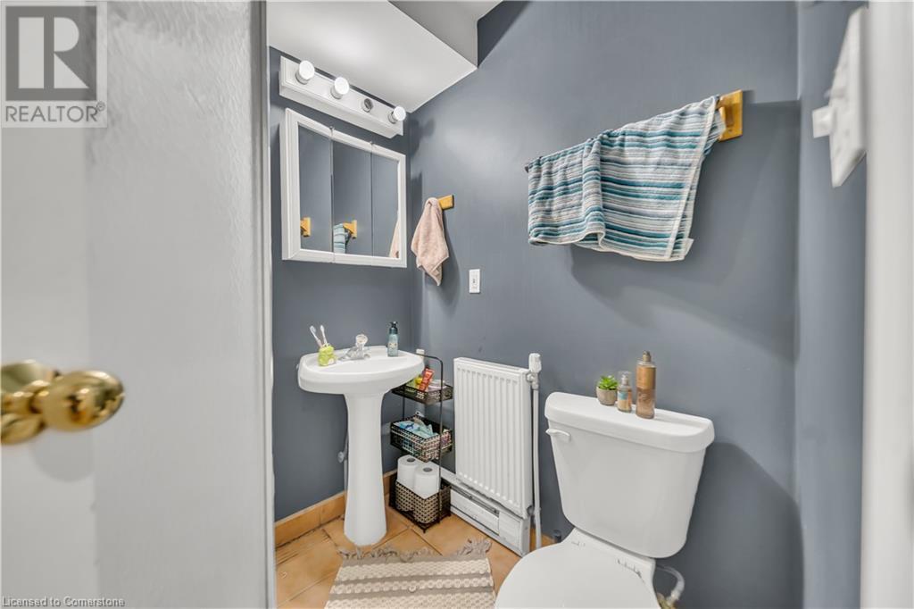 24 Columbia Street W, Waterloo, Ontario  N2L 3K3 - Photo 18 - 40726318