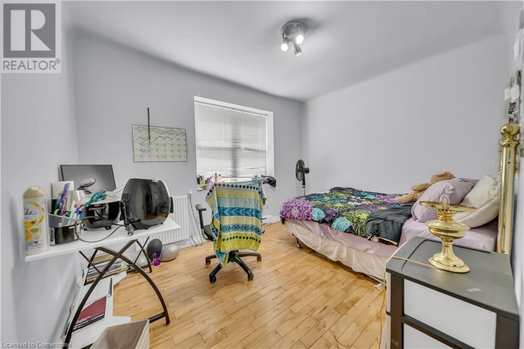 24 Columbia Street W, Waterloo, Ontario  N2L 3K3 - Photo 32 - 40726318