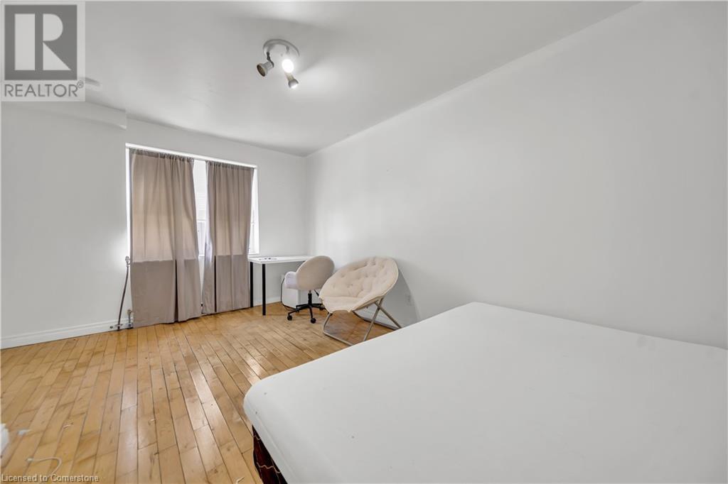 24 Columbia Street W, Waterloo, Ontario  N2L 3K3 - Photo 6 - 40726318