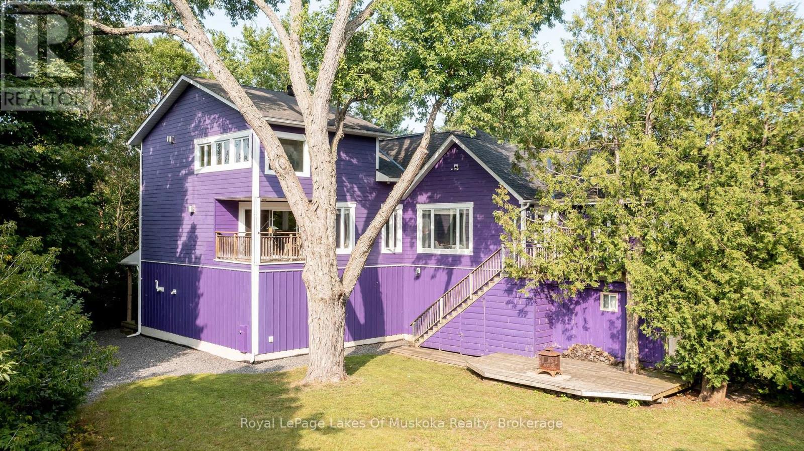 230 Ecclestone Drive, Bracebridge, Ontario  P1L 1G4 - Photo 50 - X12133471