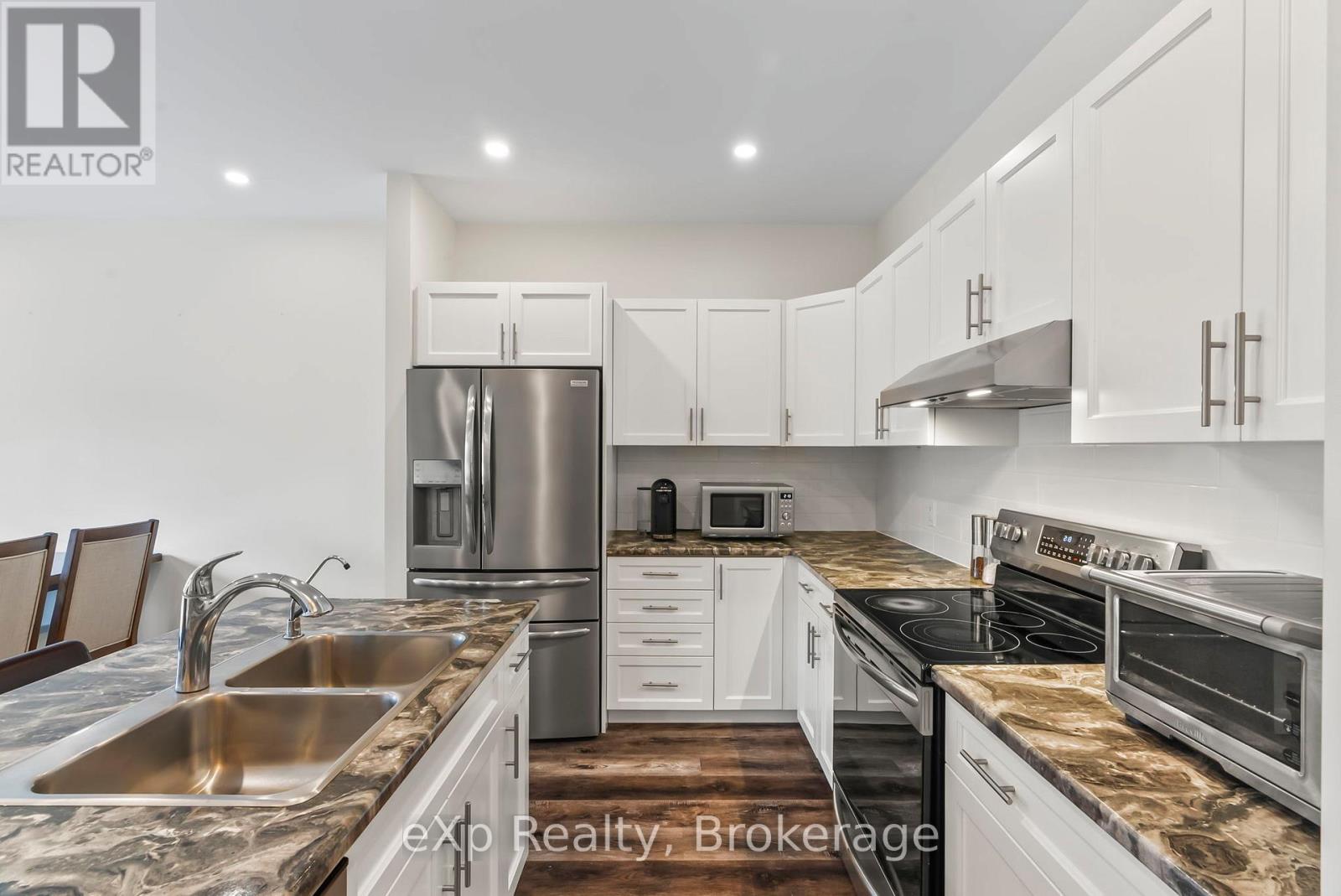 4 - 24 George Street N, Minto, Ontario  N0G 1Z0 - Photo 15 - X12133634