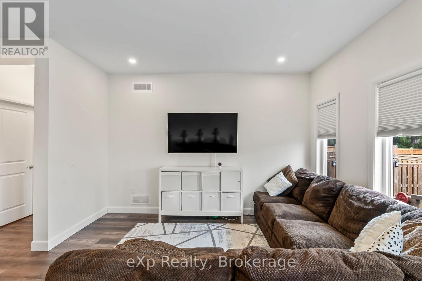4 - 24 George Street N, Minto, Ontario  N0G 1Z0 - Photo 21 - X12133634