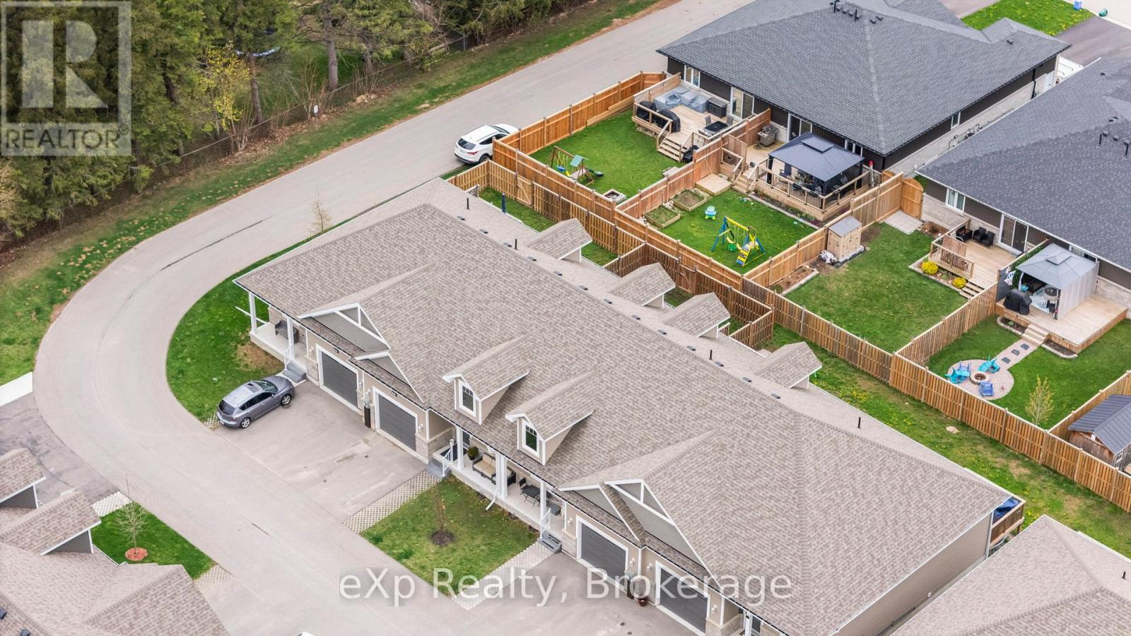 4 - 24 George Street N, Minto, Ontario  N0G 1Z0 - Photo 8 - X12133634