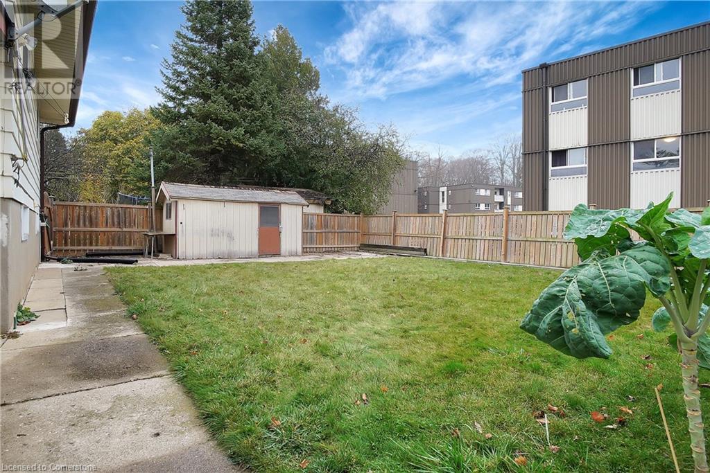 15 Cherry Hill Drive, Kitchener, Ontario  N2E 1N5 - Photo 37 - 40726373