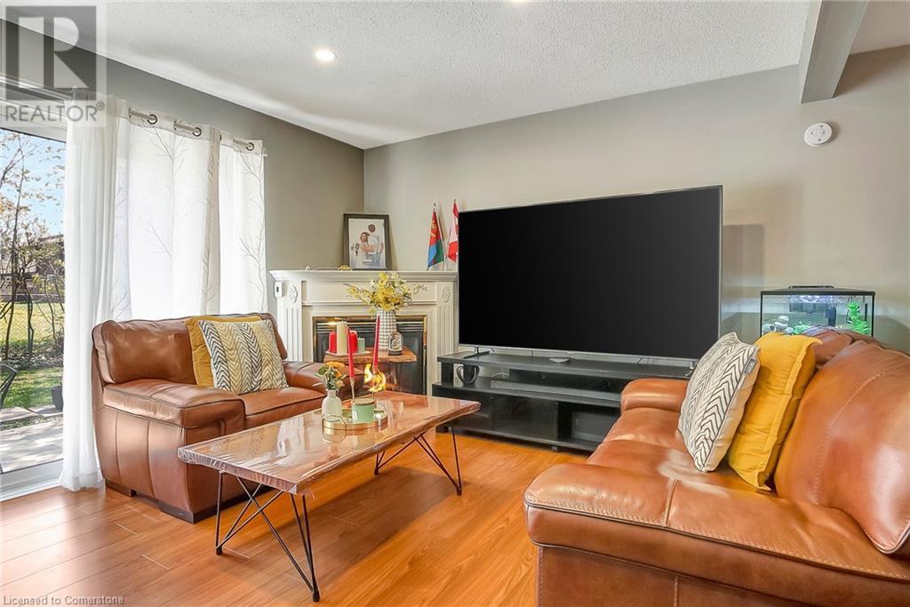 201 Silvercreek Parkway N Unit# 10, Guelph, Ontario  N1H 3T4 - Photo 7 - 40715129
