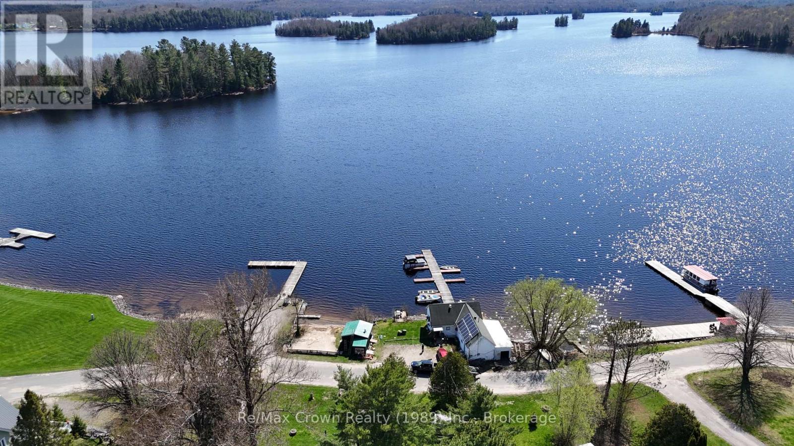 84/85 Wilson Lake Crescent, Parry Sound Remote Area, Ontario  P0H 1Y0 - Photo 4 - X12133992