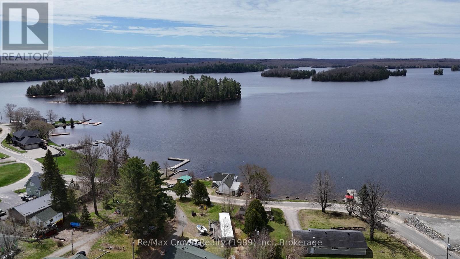 84/85 Wilson Lake Crescent, Parry Sound Remote Area, Ontario  P0H 1Y0 - Photo 7 - X12133992