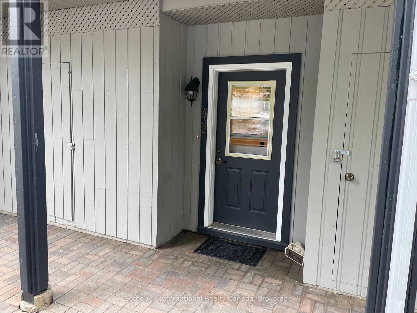 432 Mariners Way, Collingwood, Ontario  L9Y 5C7 - Photo 2 - S12134397