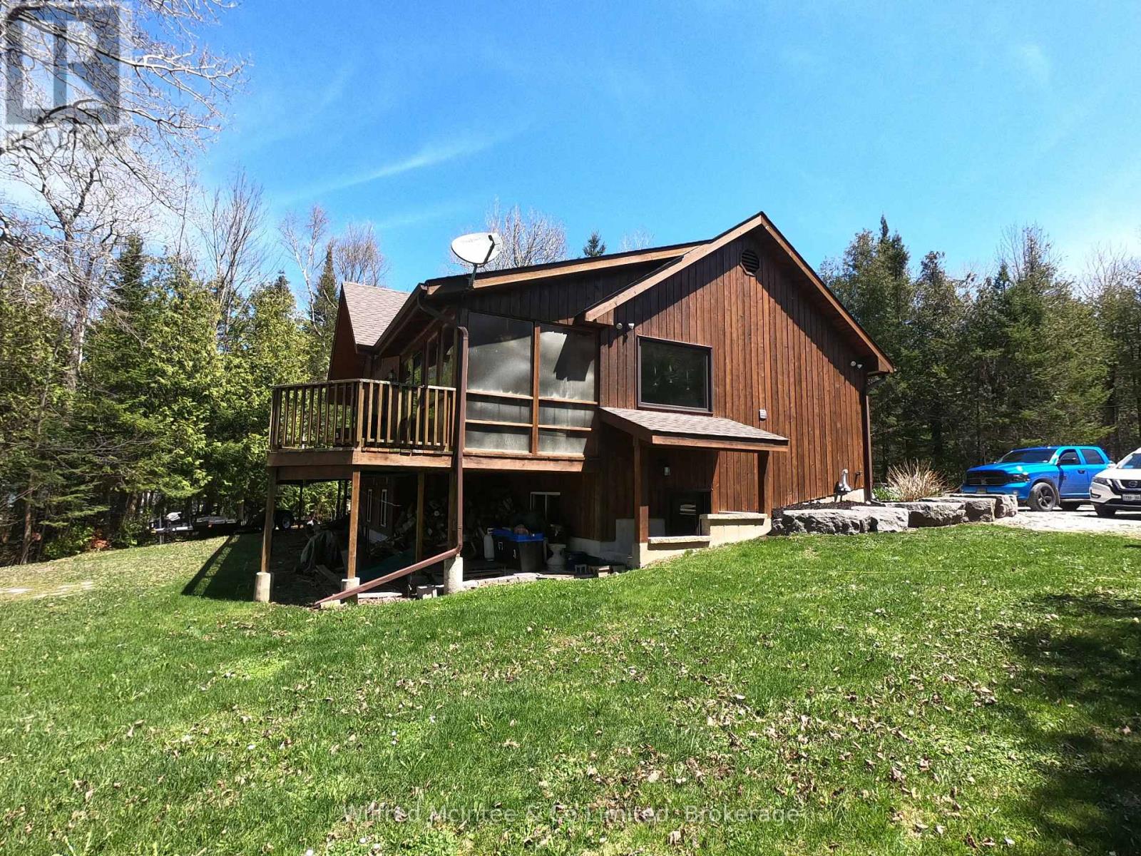 126 Buckingham Lane, Meaford, Ontario  N0H 1V0 - Photo 36 - X12134441