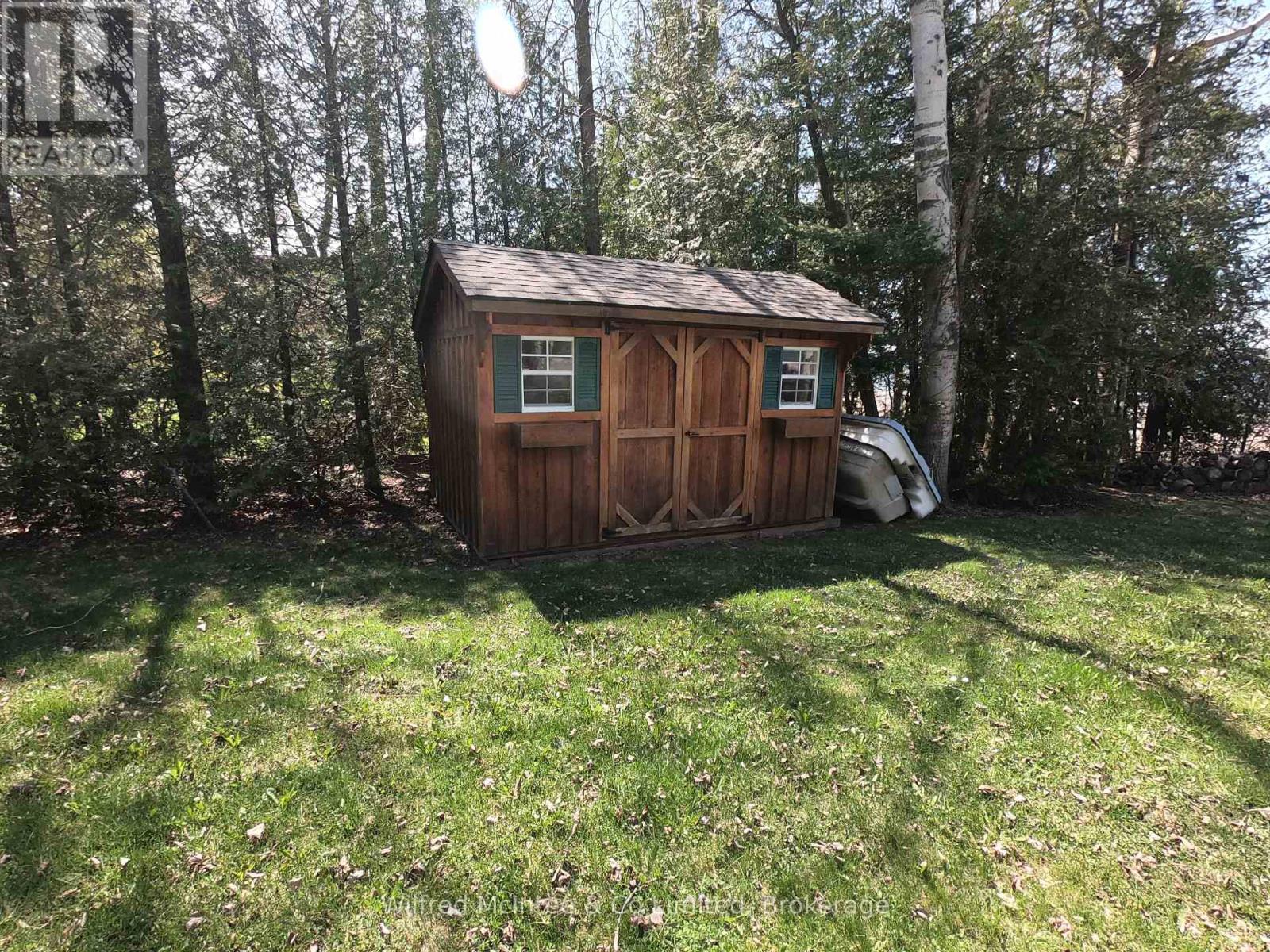 126 Buckingham Lane, Meaford, Ontario  N0H 1V0 - Photo 39 - X12134441