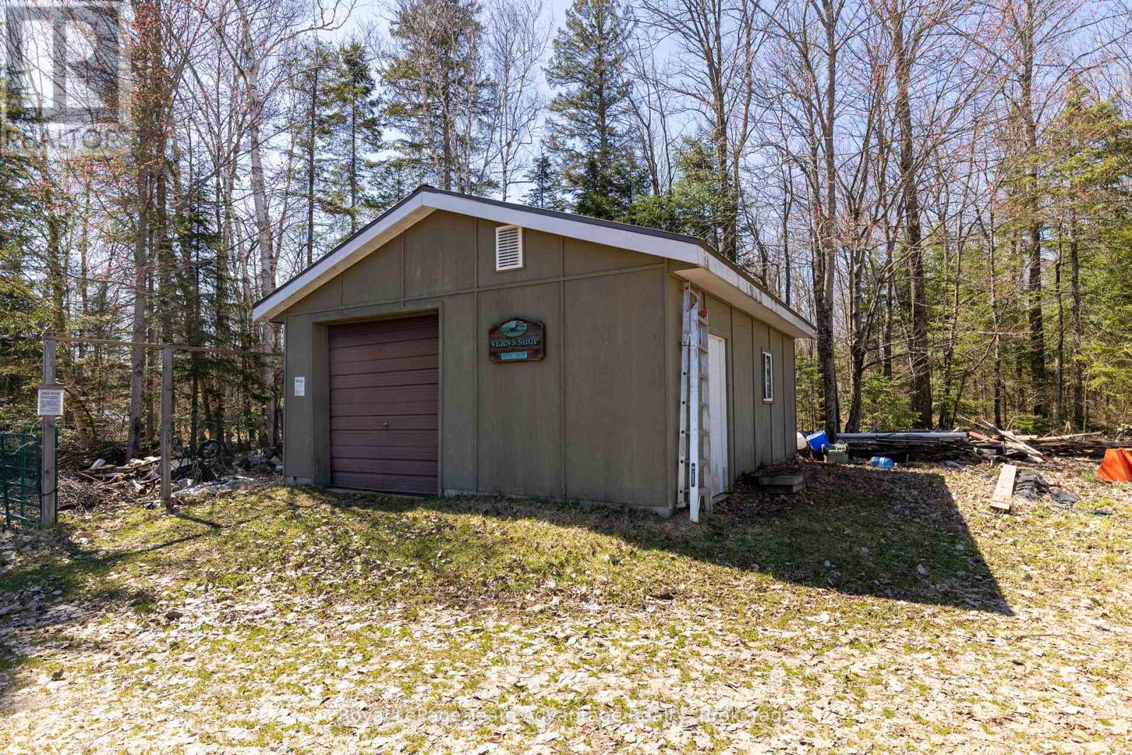 1321 Balsam Road, Whitestone, Ontario  P0A 1G0 - Photo 7 - X12134567