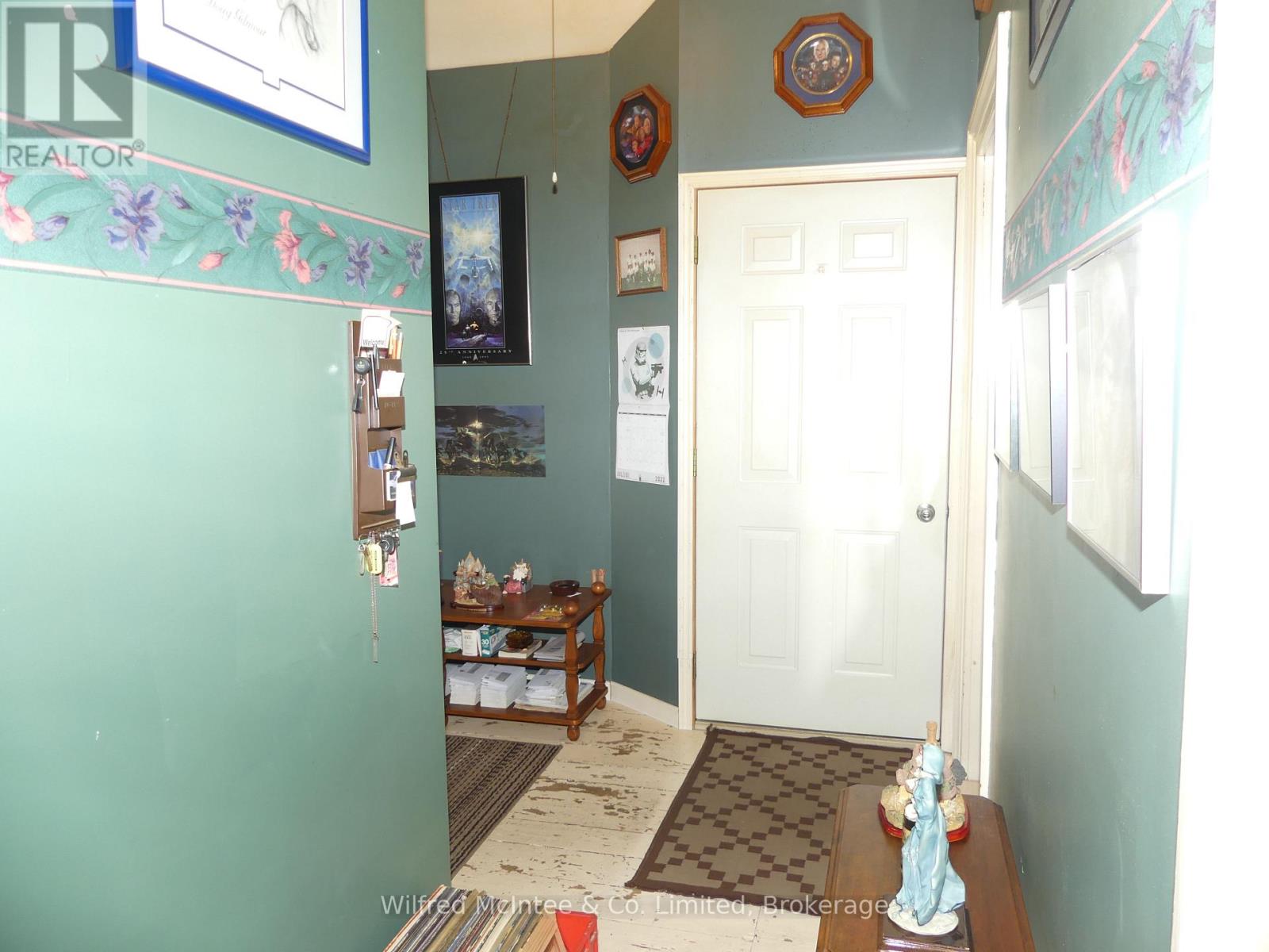 9 Rattenbury Street, Central Huron, Ontario  N0M 1L0 - Photo 6 - X12134609