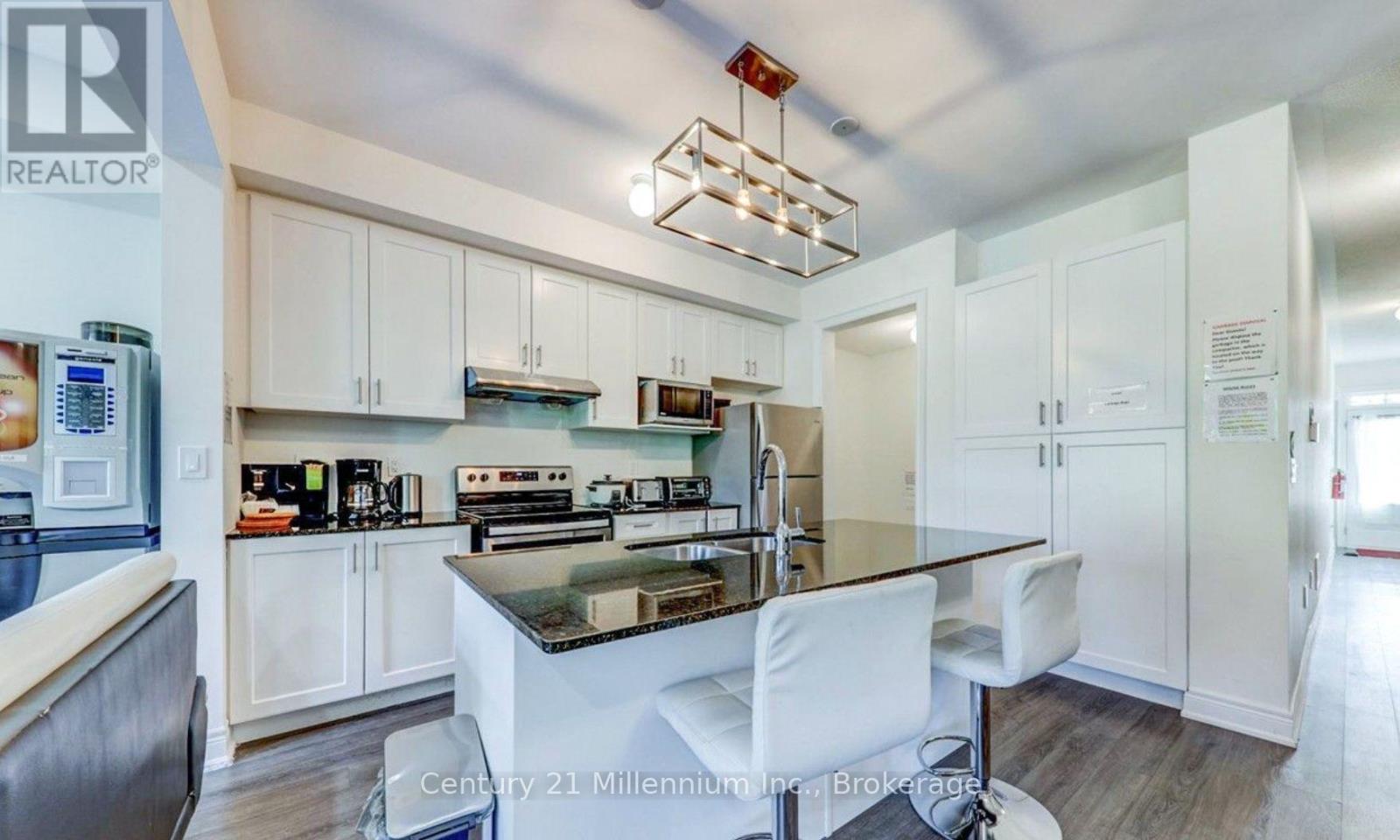 26 - 171 Snowbridge Way, Blue Mountains, Ontario  L9Y 0V1 - Photo 11 - X12134654