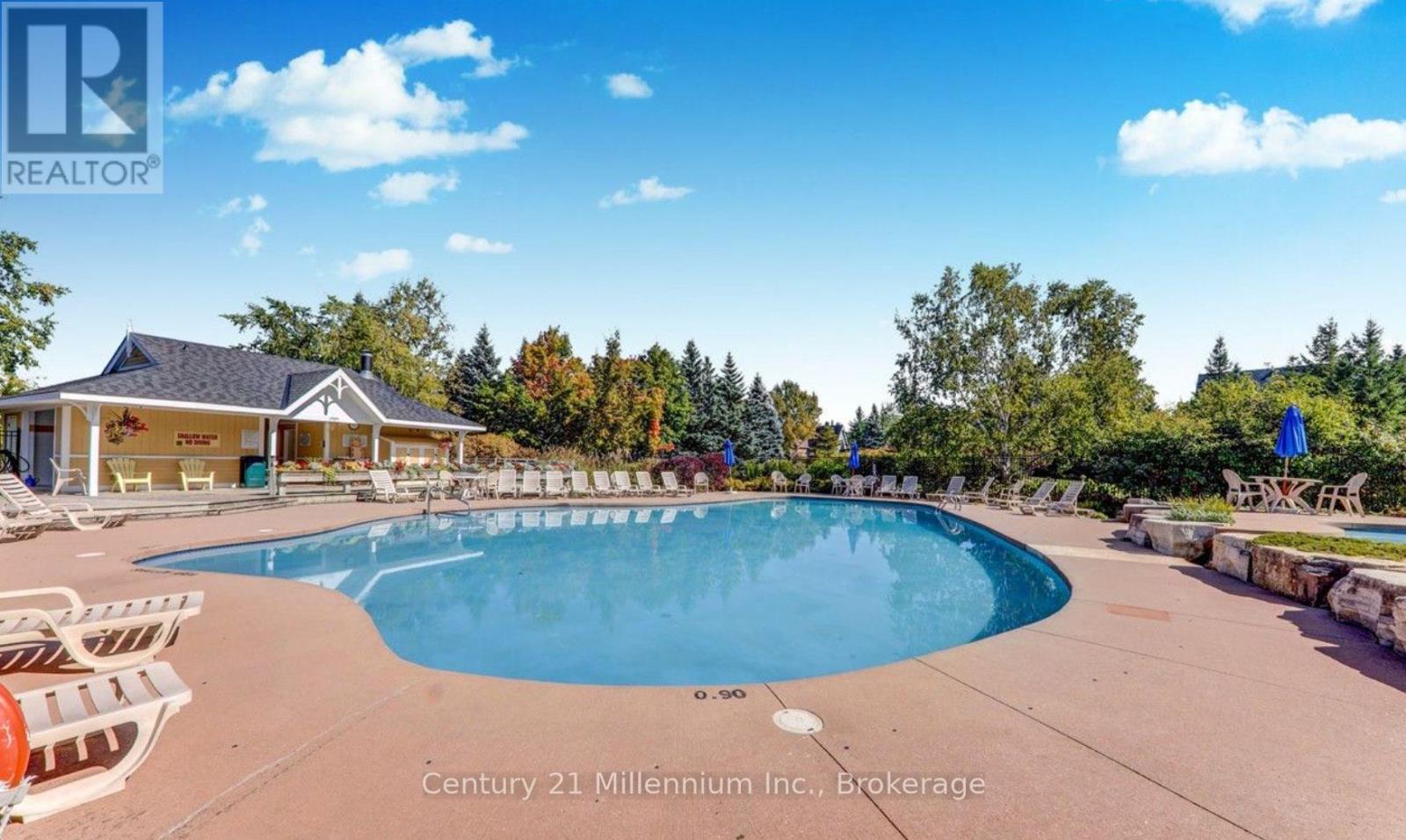 26 - 171 Snowbridge Way, Blue Mountains, Ontario  L9Y 0V1 - Photo 35 - X12134654